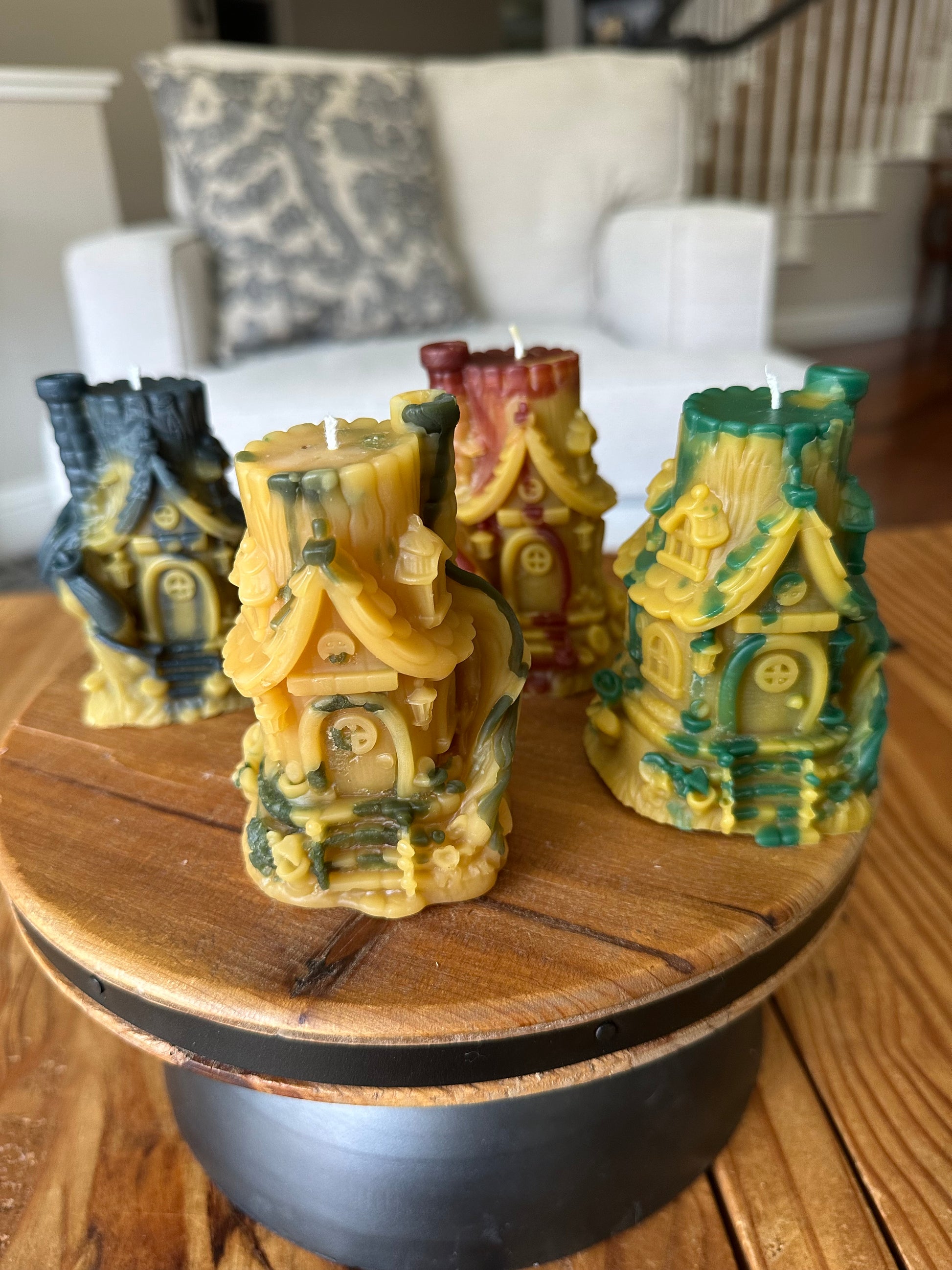 forest house pillars with accent colors